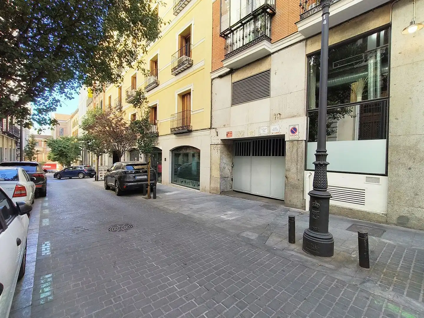 Vista exterior de Garatge de lloguer en Madrid