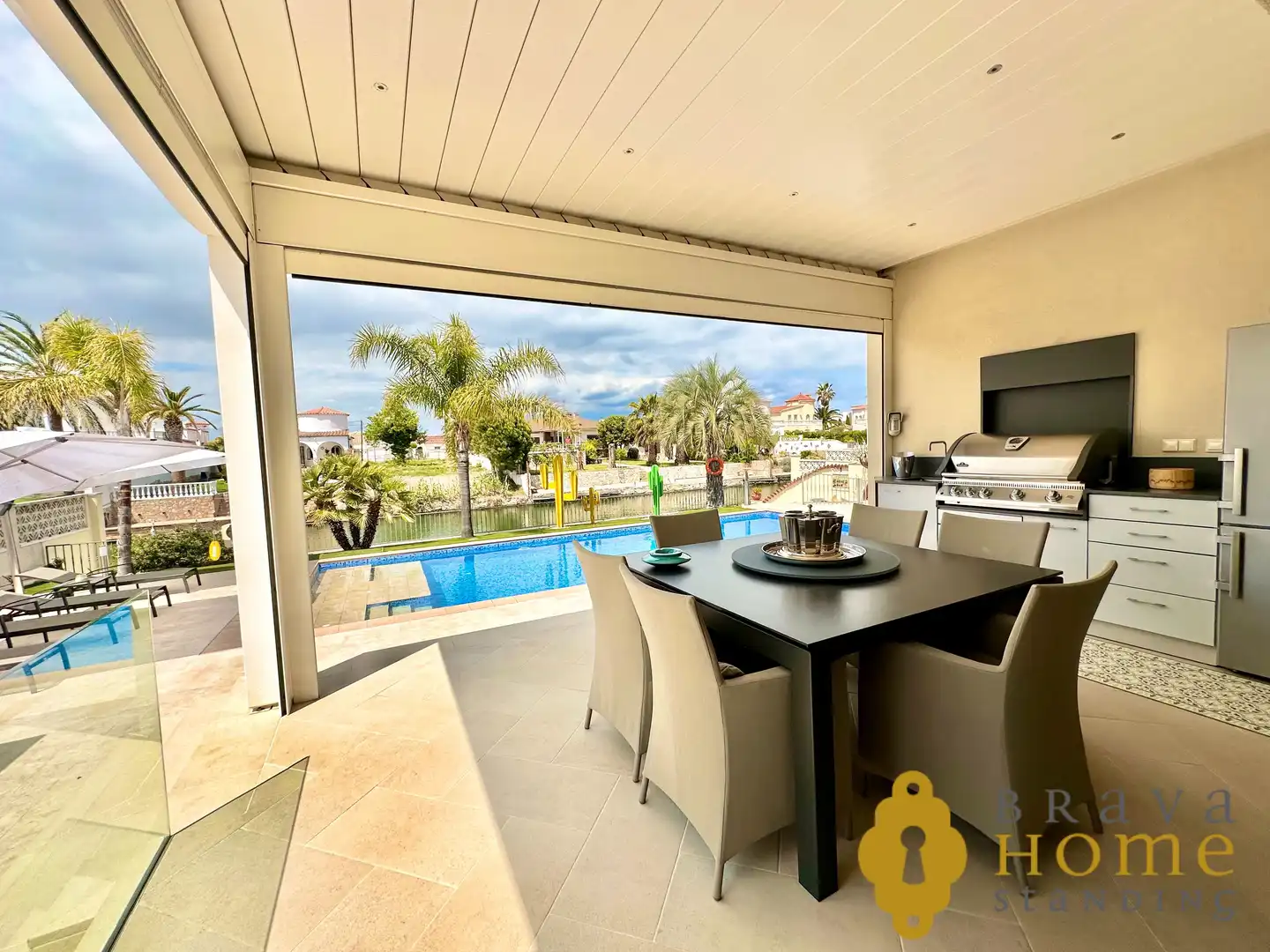 Terrace of Houses for sale in Empuriabrava  with Air Conditioner, Heating and Private garden