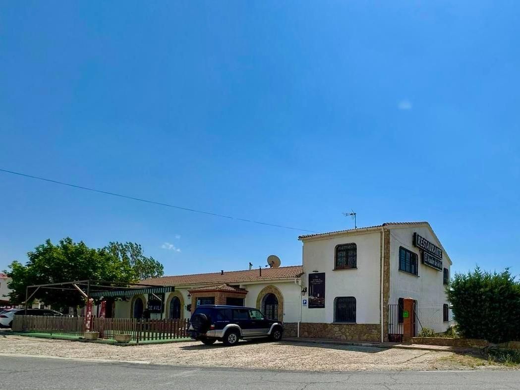 Edifici en venda en El Fresno