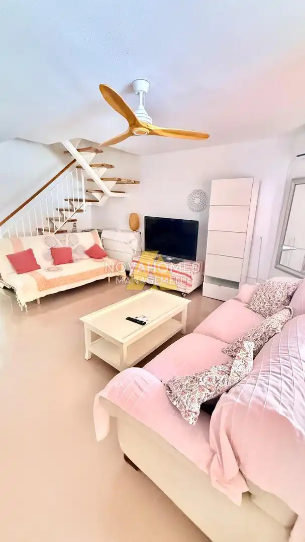 Sala d'estar de Dúplex en venda en La Manga del Mar Menor amb Aire condicionat, Calefacció i Terrassa