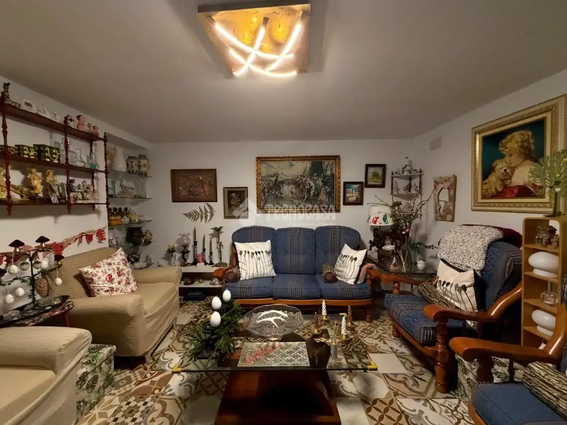 Sala de estar de Casa adosada en venta en Ainzón, Zaragoza