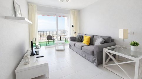 Foto 5 de Piso de alquiler en Avenida Juan Carlos I, Los Cristianos, Arona