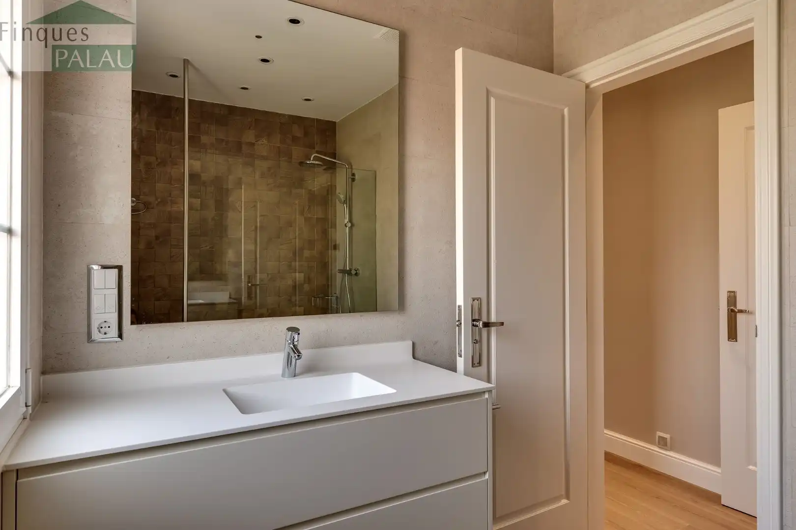 Baño de Casa o chalet de alquiler en Sant Just Desvern con Aire acondicionado, Jardín privado y Terraza