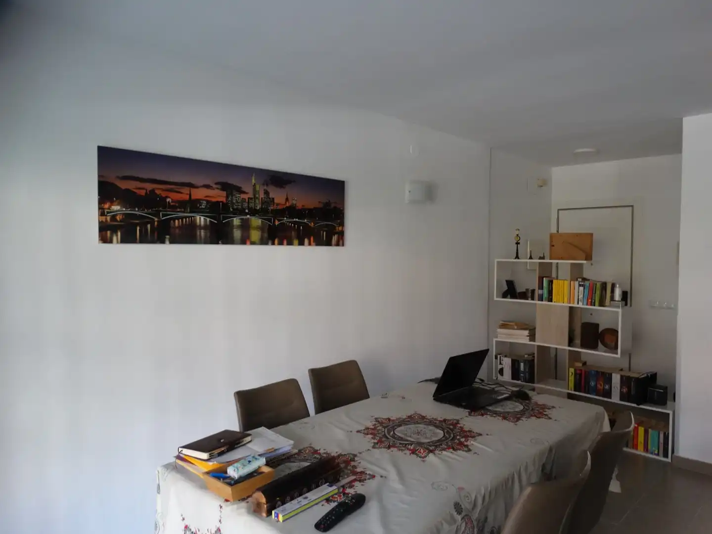 Living room of Ground floor for sale in Vilanova i la Geltrú  with Air Conditioner, Private garden and Terrace
