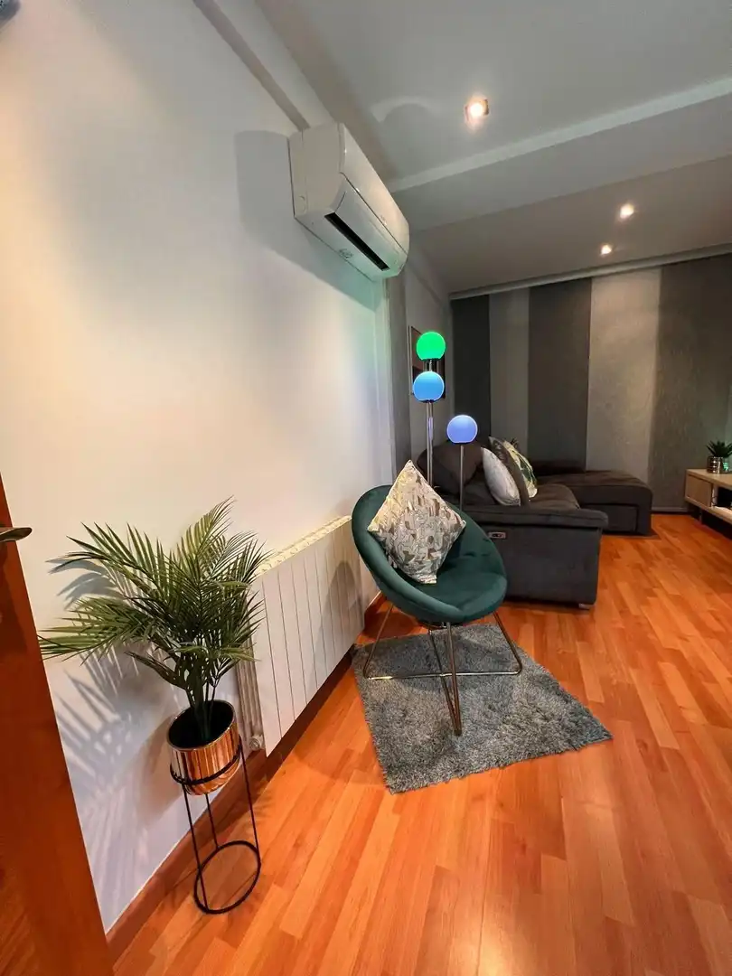 Sala de estar de Piso en venta en Barcelona con Aire acondicionado, Calefacción y Parquet