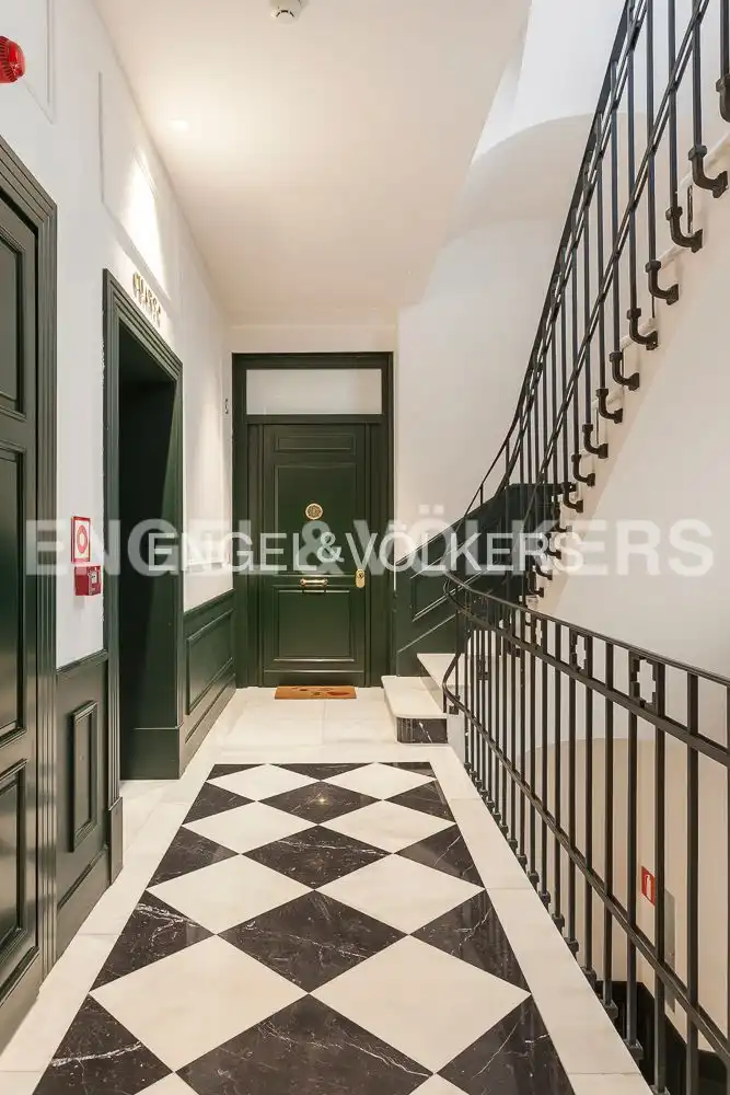 Piso de alquiler en Madrid con Aire acondicionado, Calefacción y Jardín privado