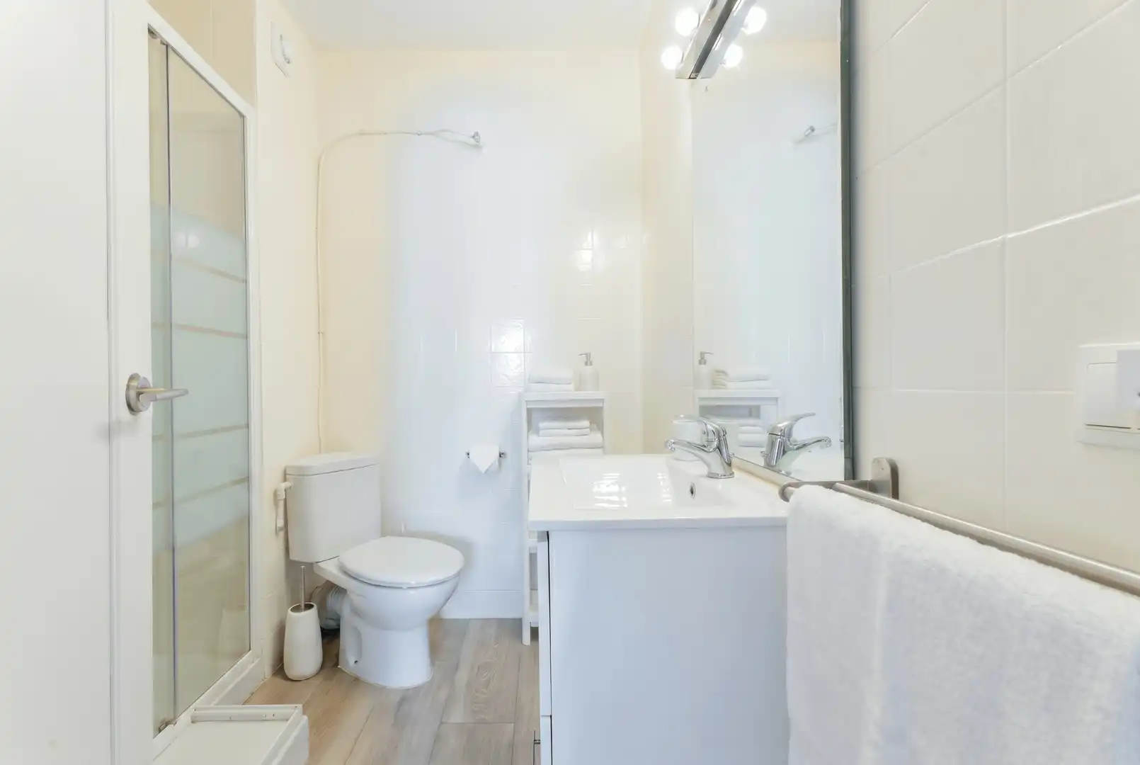 Baño de Piso en venta en Valencia con Balcón