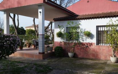 Vista exterior de Casa o xalet en venda en  Córdoba Capital amb Aire condicionat i Piscina