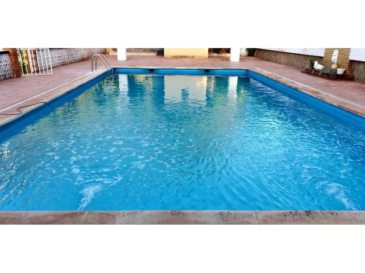 Xalet amb piscina en venda a Baeza