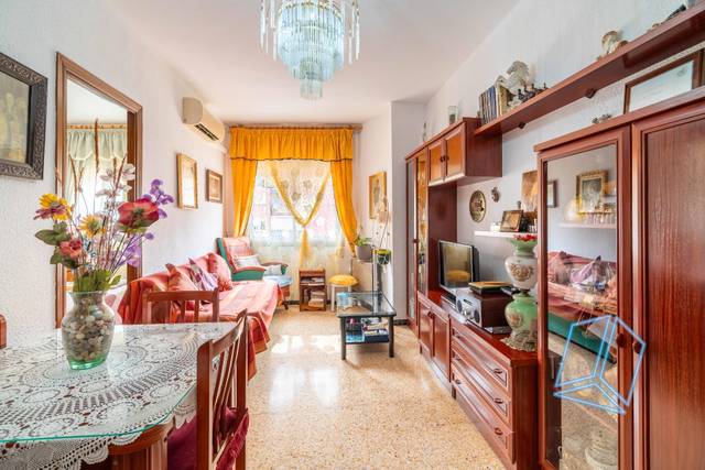 Piso en Venta en Carrer de la Mare de Déu de Port en El Poble Sec - Parc de Montjuïc