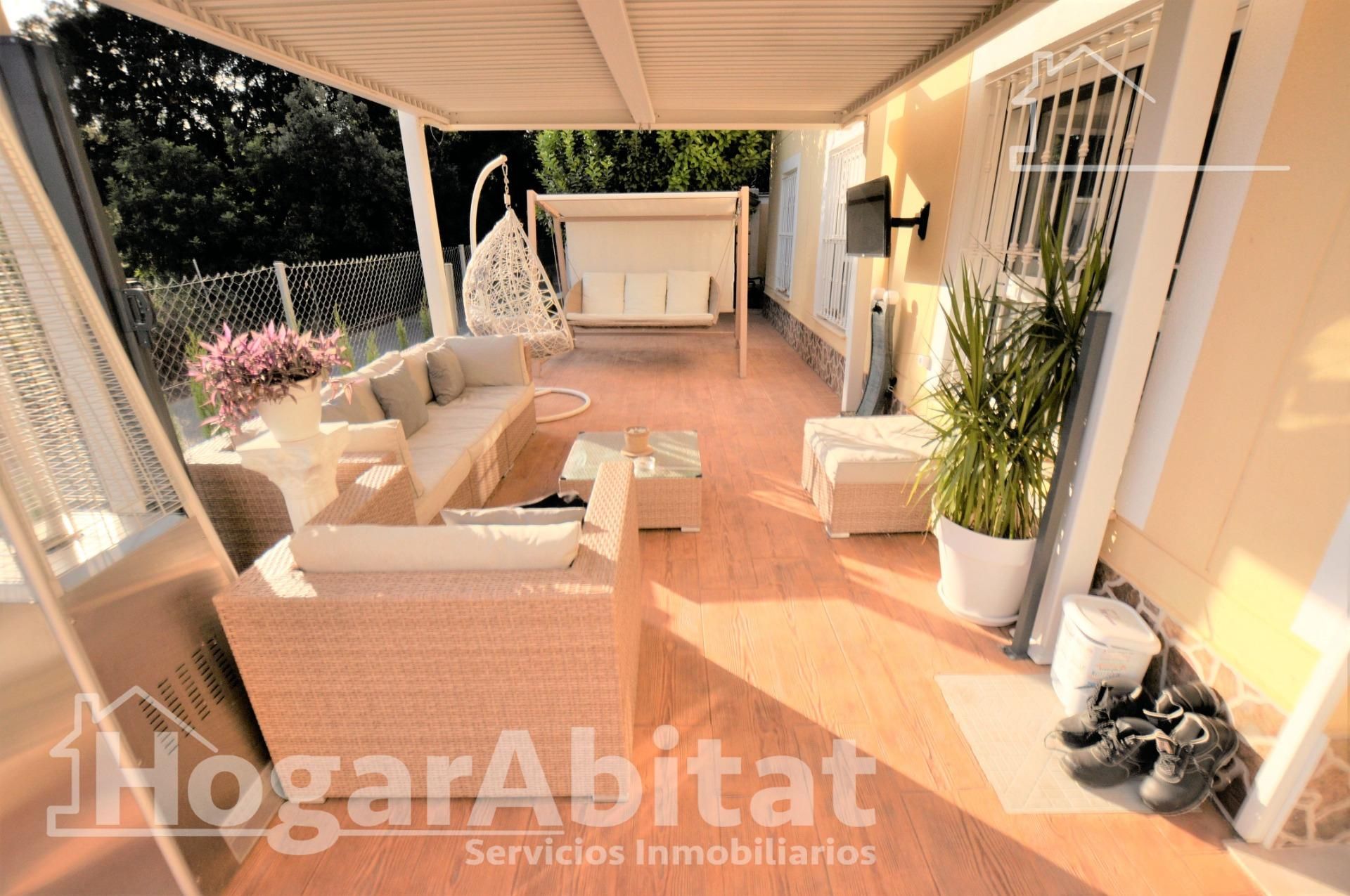 Terrace of Single-family semi-detached for sale in Godelleta  with Air Conditioner, Private garden and Terrace