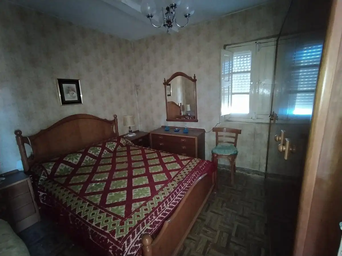 Bedroom of Houses for sale in Fabero  with Heating and Terrace