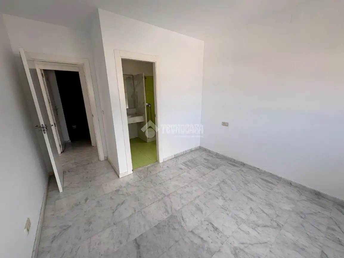 Casa amb balcó en venda a Los Villares, imagen 9