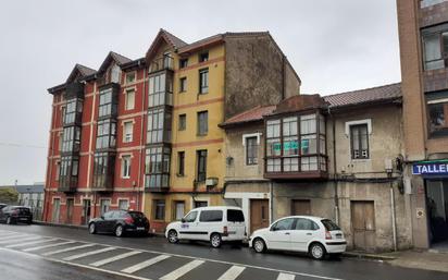 Vista exterior de Pis en venda en Santander