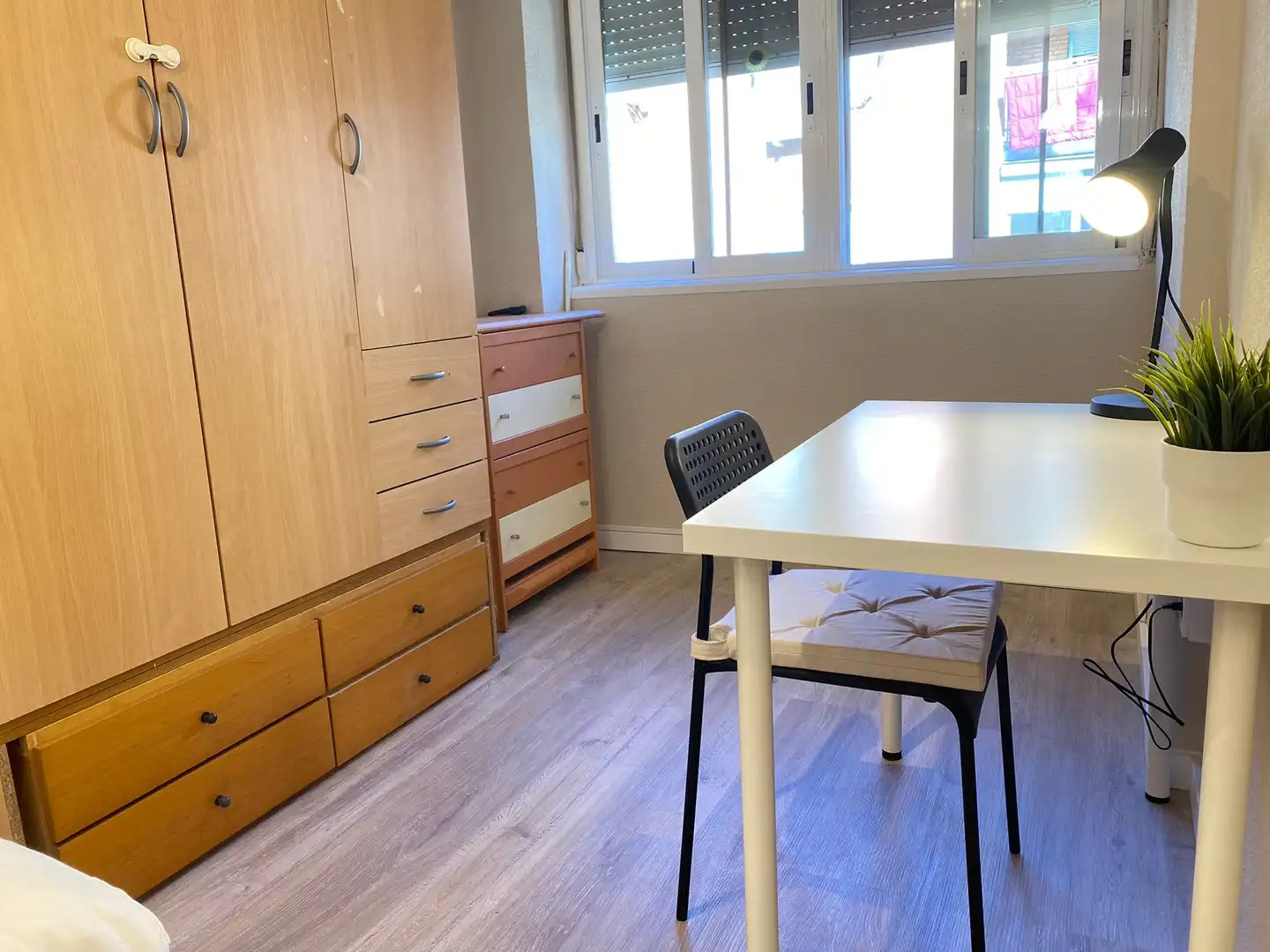 Room in Calle de Francia, 8, Centro