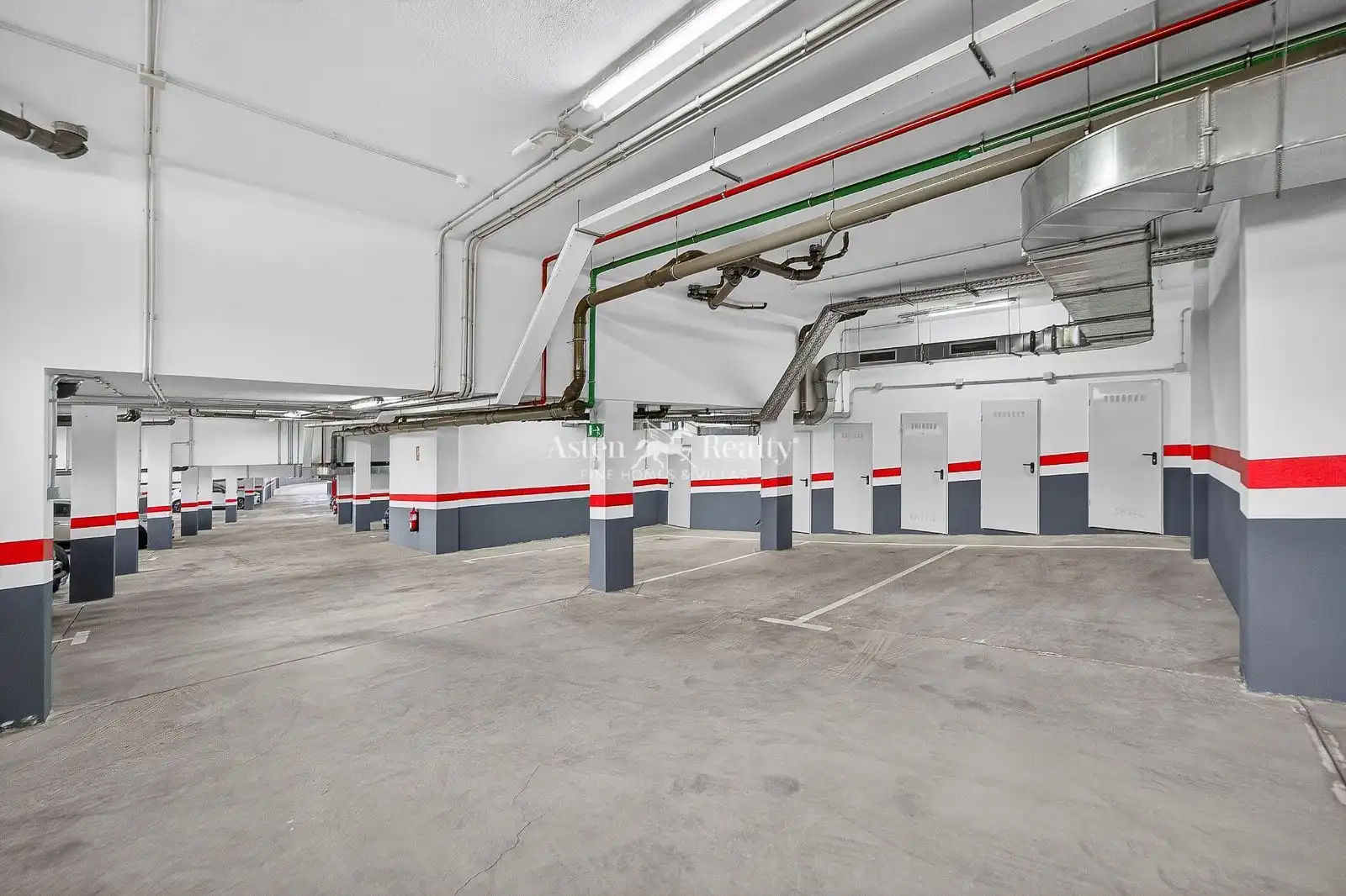 Parking de Apartamento en venta en Guía de Isora con Terraza, Trastero y Amueblado