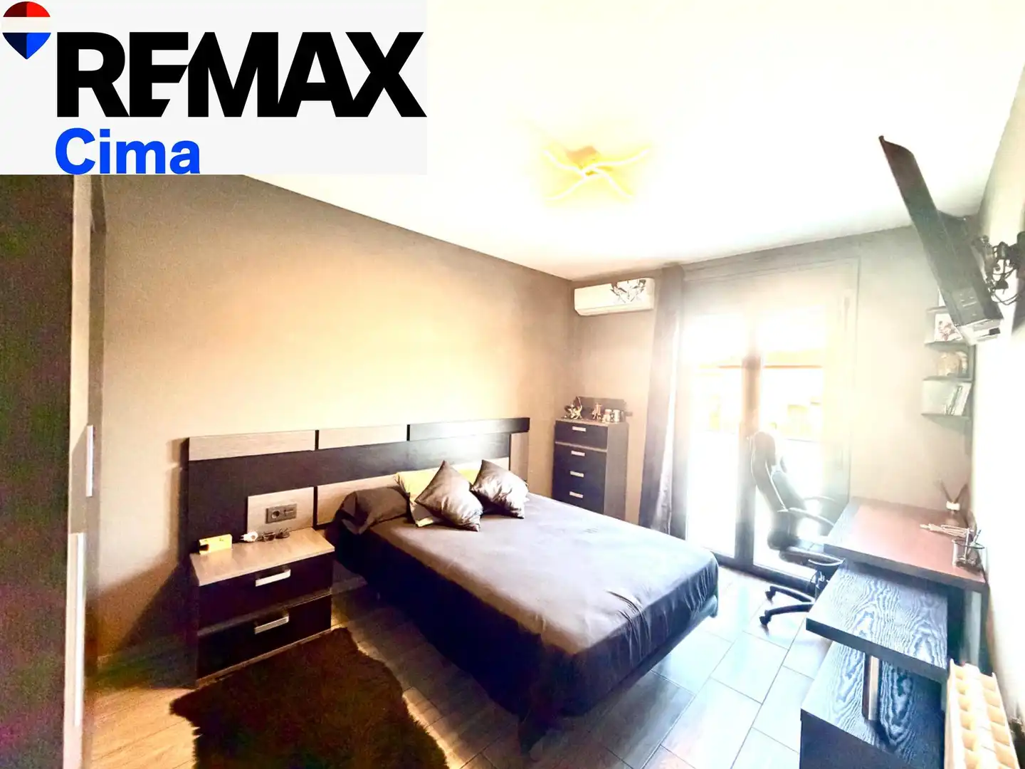 Habitación de Casa o chalet en venta en Cúllar con Calefacción, Terraza y Trastero
