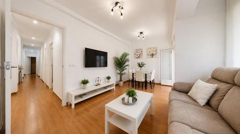 Foto 2 de Apartament de lloguer a Calle Juan del Olmo, 20, Plaza de Toros - Santa Rita, Almería Capital