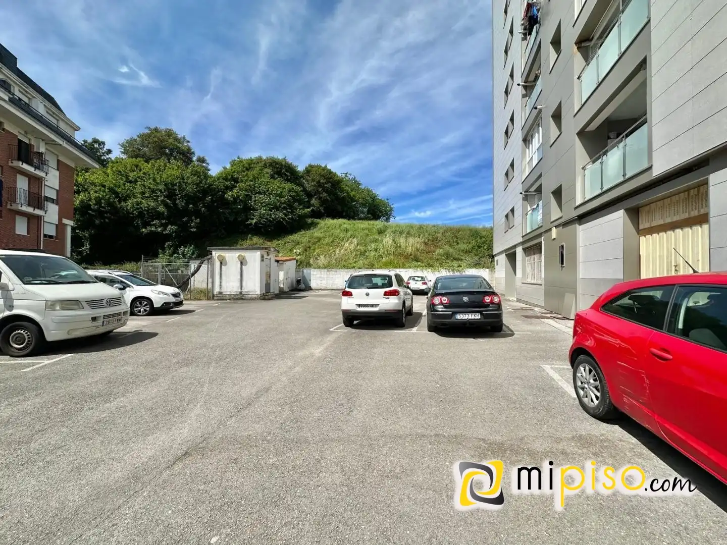 Parkplatz von Wohnung zum Verkauf in Colindres mit Heizung und Terrasse