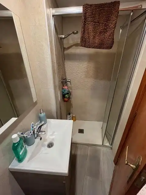 Bathroom of Flat for sale in Zaragoza  with Heating and Terrace