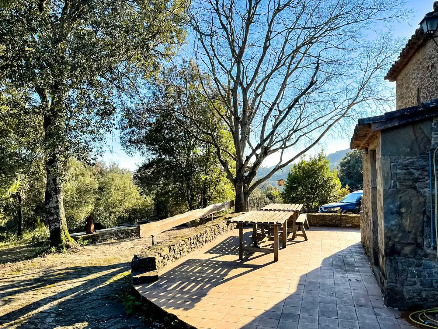 Casa rústica con jardín en venta en Can Coime