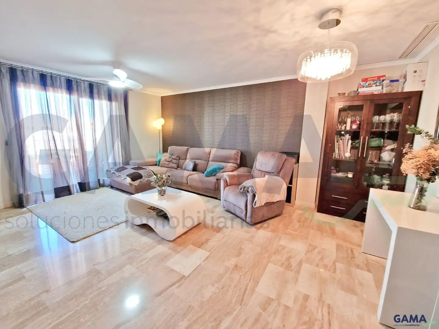 Sala d'estar de Pis en venda en Algemesí amb Aire condicionat