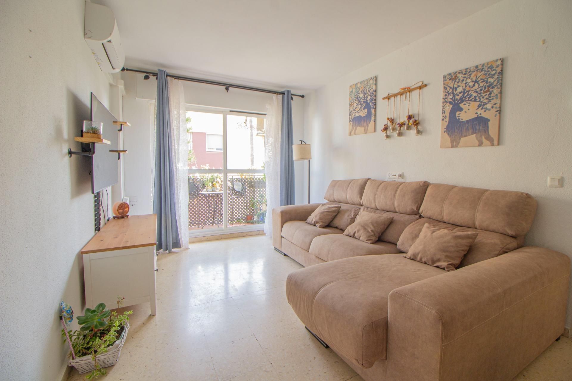 Sala d'estar de Pis en venda en Chiclana de la Frontera amb Aire condicionat, Calefacció i Terrassa