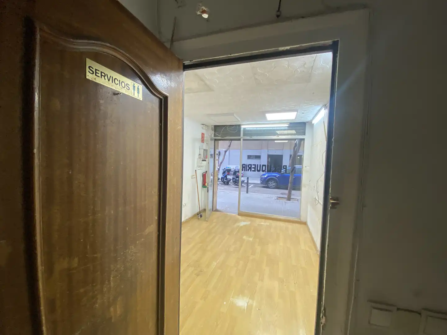 Local de alquiler en Barcelona con Parquet