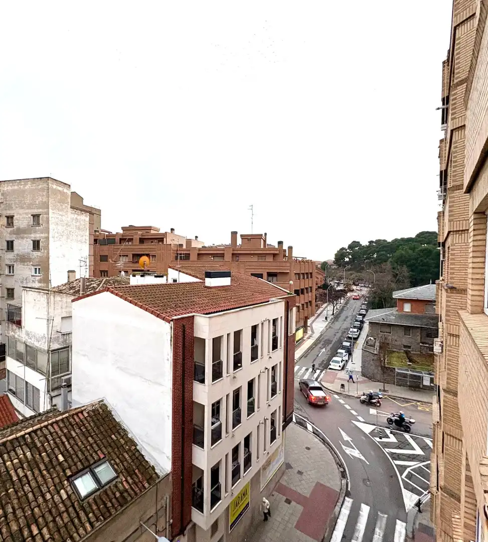Exterior view of Flat for sale in Tudela  with Heating, Terrace and Furnished