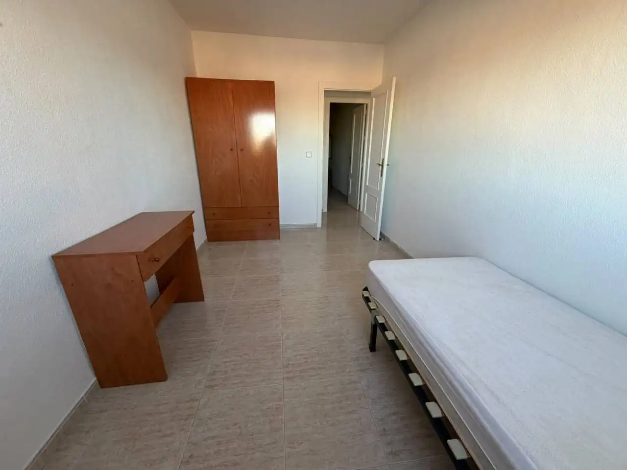 Flat with terrace to rent in Calle Avenida Ronda de La Unión, imagen 14