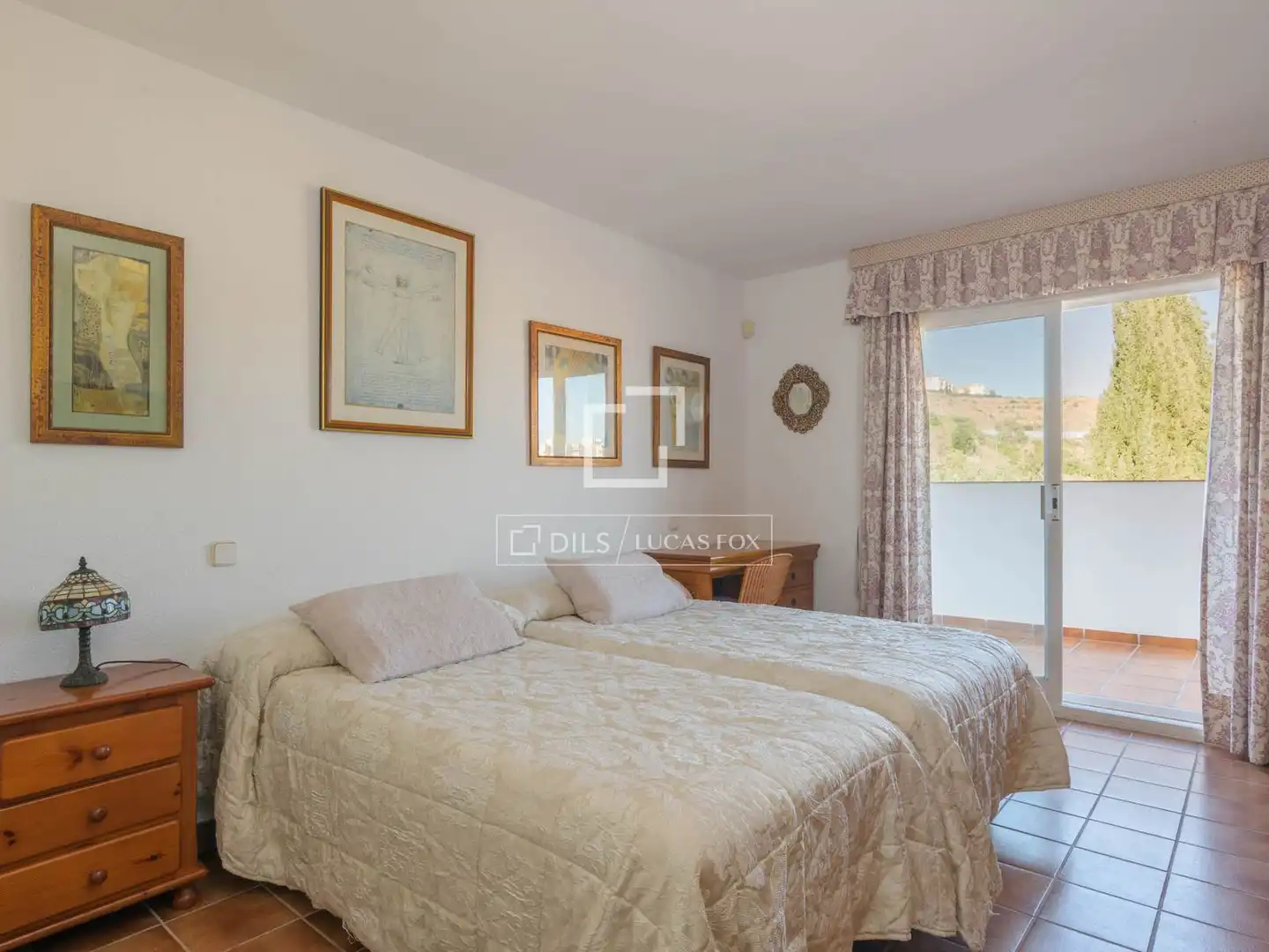 Dormitori de Casa o xalet en venda en Rincón de la Victoria amb Aire condicionat, Jardí privat i Terrassa
