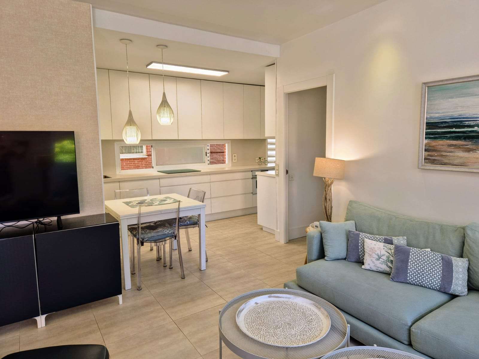 Kitchen of Apartment to share in  Madrid Capital  with Air Conditioner, Heating and Terrace
