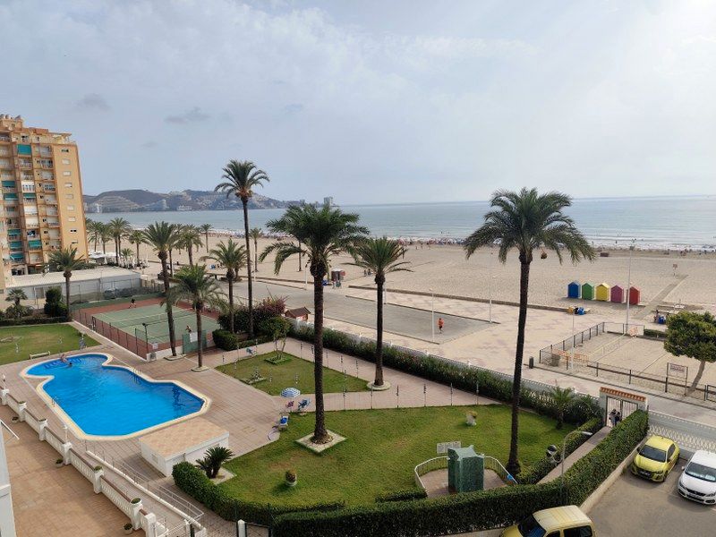 Habitación de Apartamento en venta en Cullera con Aire acondicionado, Calefacción y Parquet