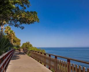 Exterior view of Single-family semi-detached for sale in Estepona  with Terrace