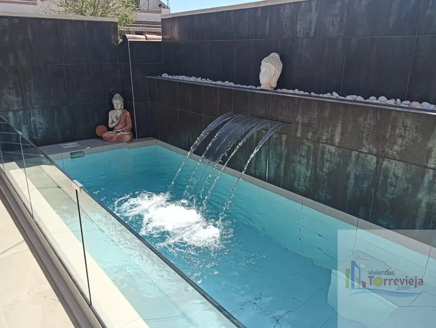Piscina de Casa o chalet en venta en Torrevieja con Aire acondicionado, Terraza y Trastero