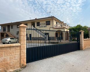 Exterior view of Building for sale in Villamena