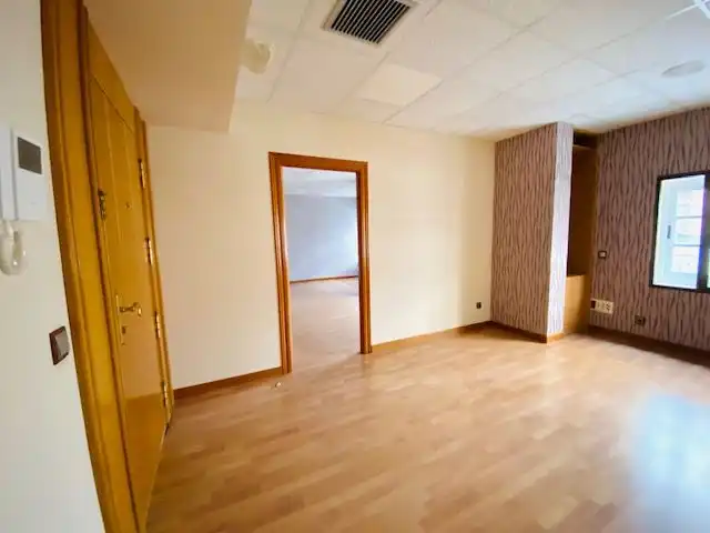 Office space with lift to rent in Centro - Plaza Mayor, imagen 8