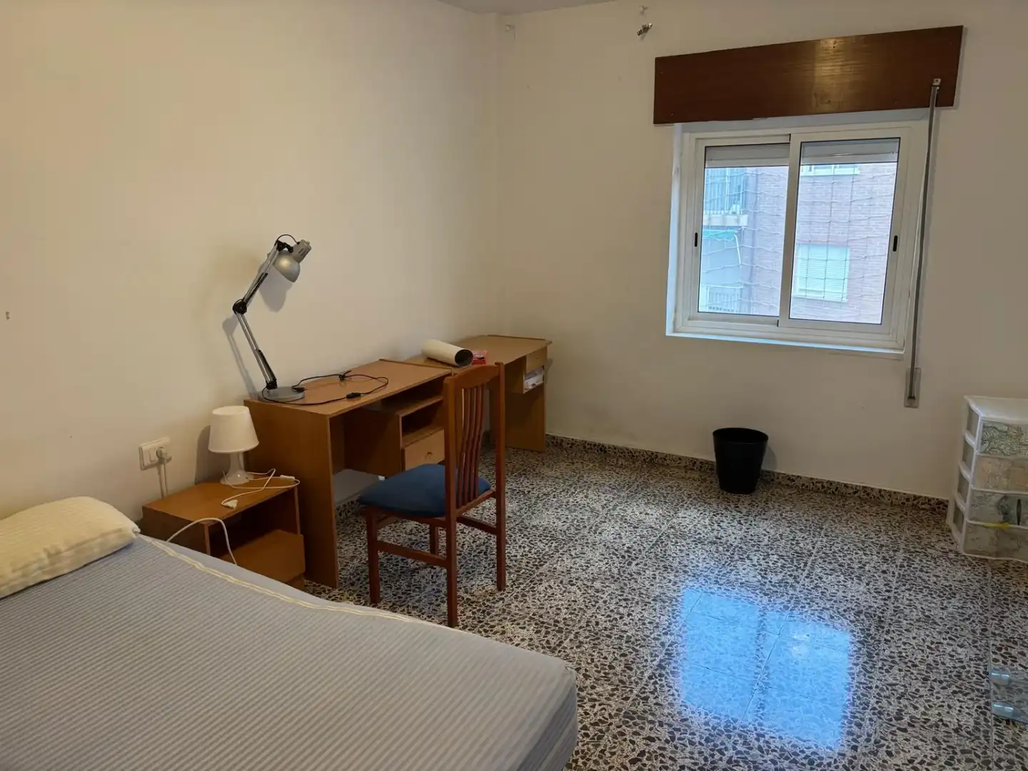 Schlafzimmer von Wohnung zur Miete in Murcia mit Möbliert, Waschmaschine und Balkon
