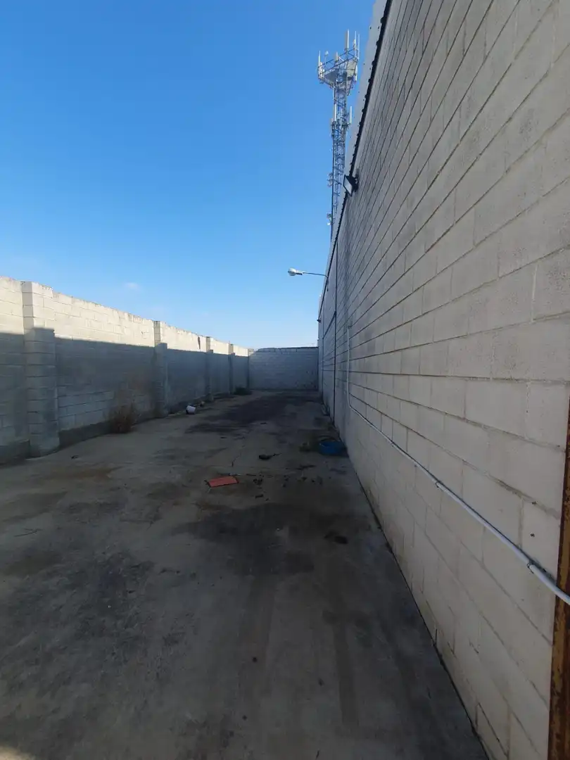 Industrial building for sale in Este - Alcosa- Torreblanca, imagen 6