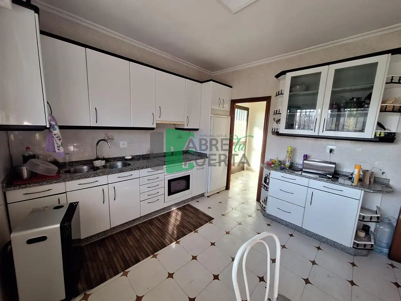 Cocina de Casa o chalet en venta en Xunqueira de Ambía con Calefacción, Jardín privado y Trastero