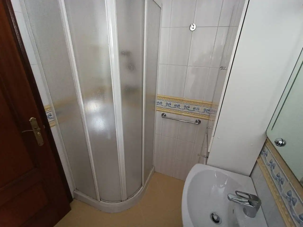Piso de alquiler en Calle Pardiñeiros, O Milladoiro
