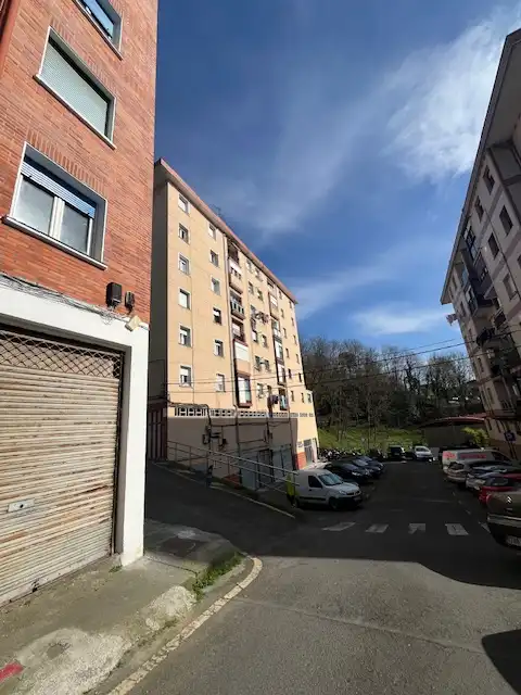 Piso en venta en Aperribai Auzoa, Galdakao