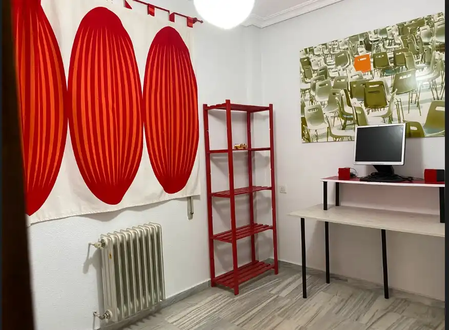 Wohnung zur Miete in Calle Compás de Santo Domingo, El Torreón - Los Ángeles - El Pilar