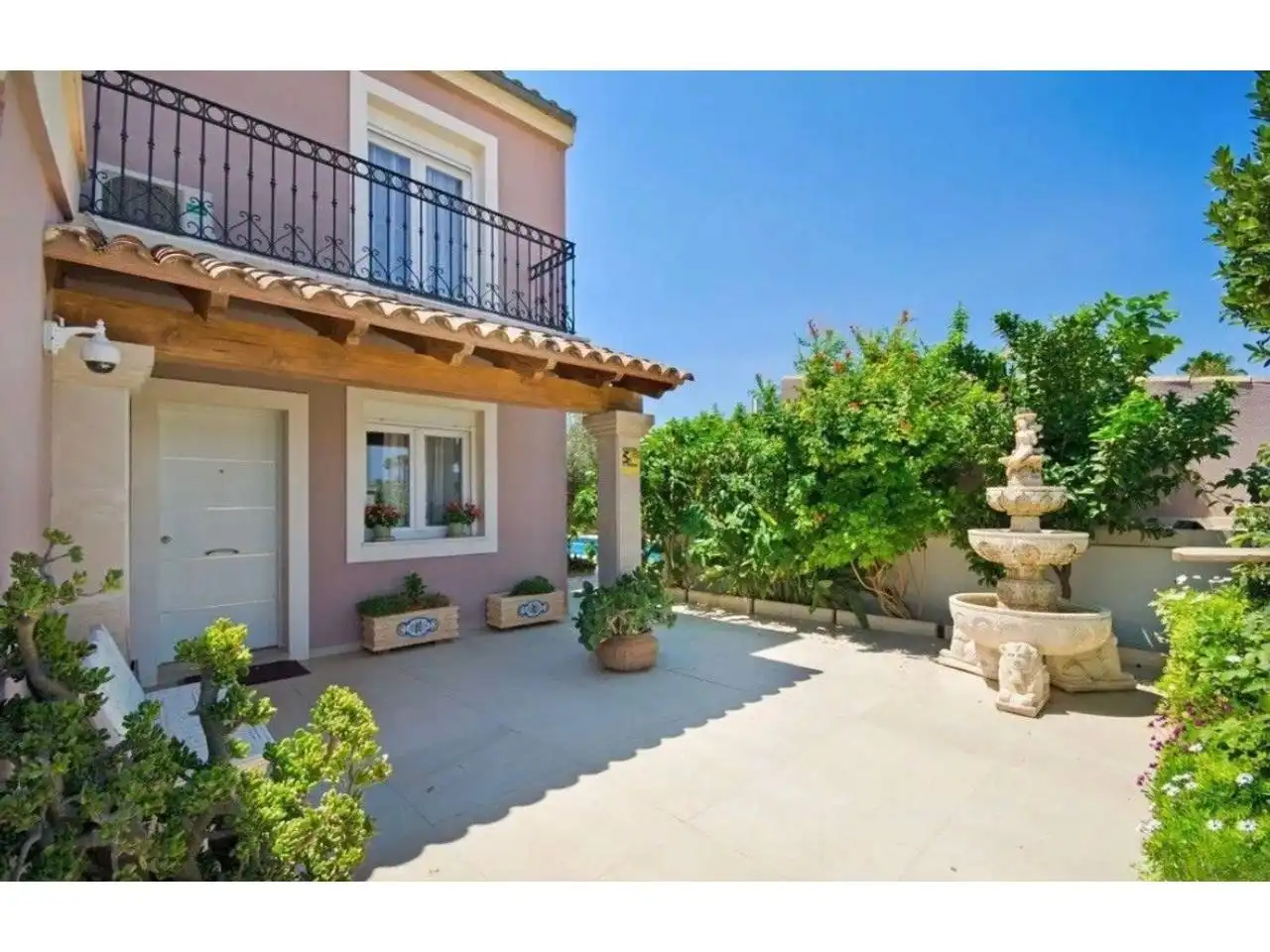 Vista exterior de Pis en venda en Manacor amb Aire condicionat, Jardí privat i Terrassa