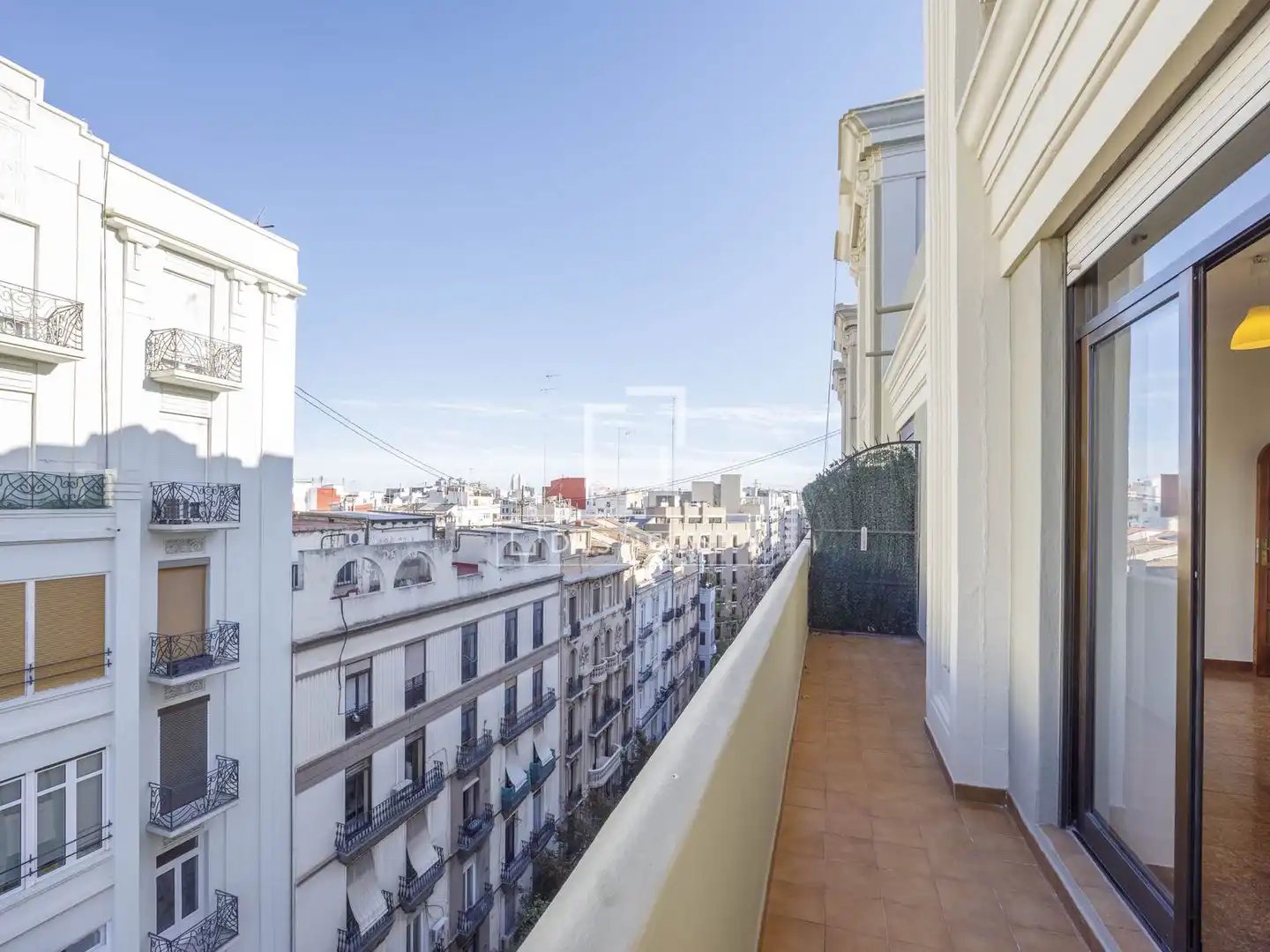 Exterior view of Flat for rent in Valencia  with Air Conditioner, Heating and Balcony