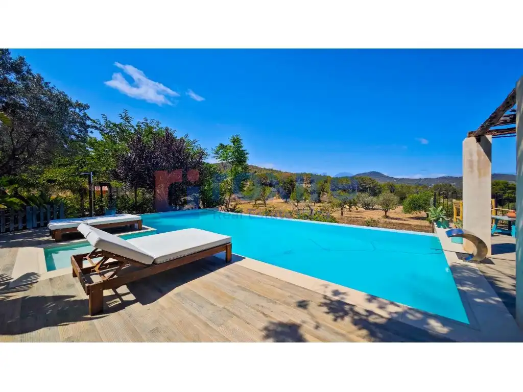 Swimming pool of Country homes for rent in Sant Josep de sa Talaia  with Air Conditioner, Private garden and Terrace