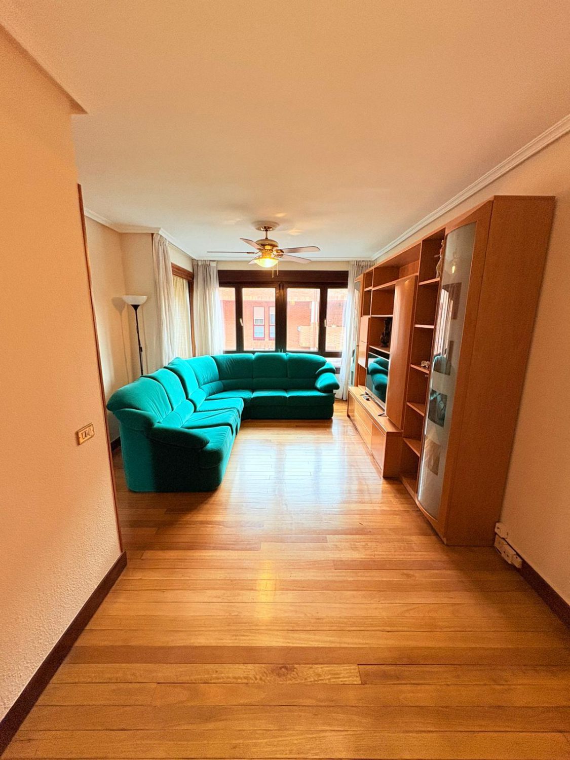 Sala d'estar de Pis en venda en Güeñes amb Calefacció i Parquet