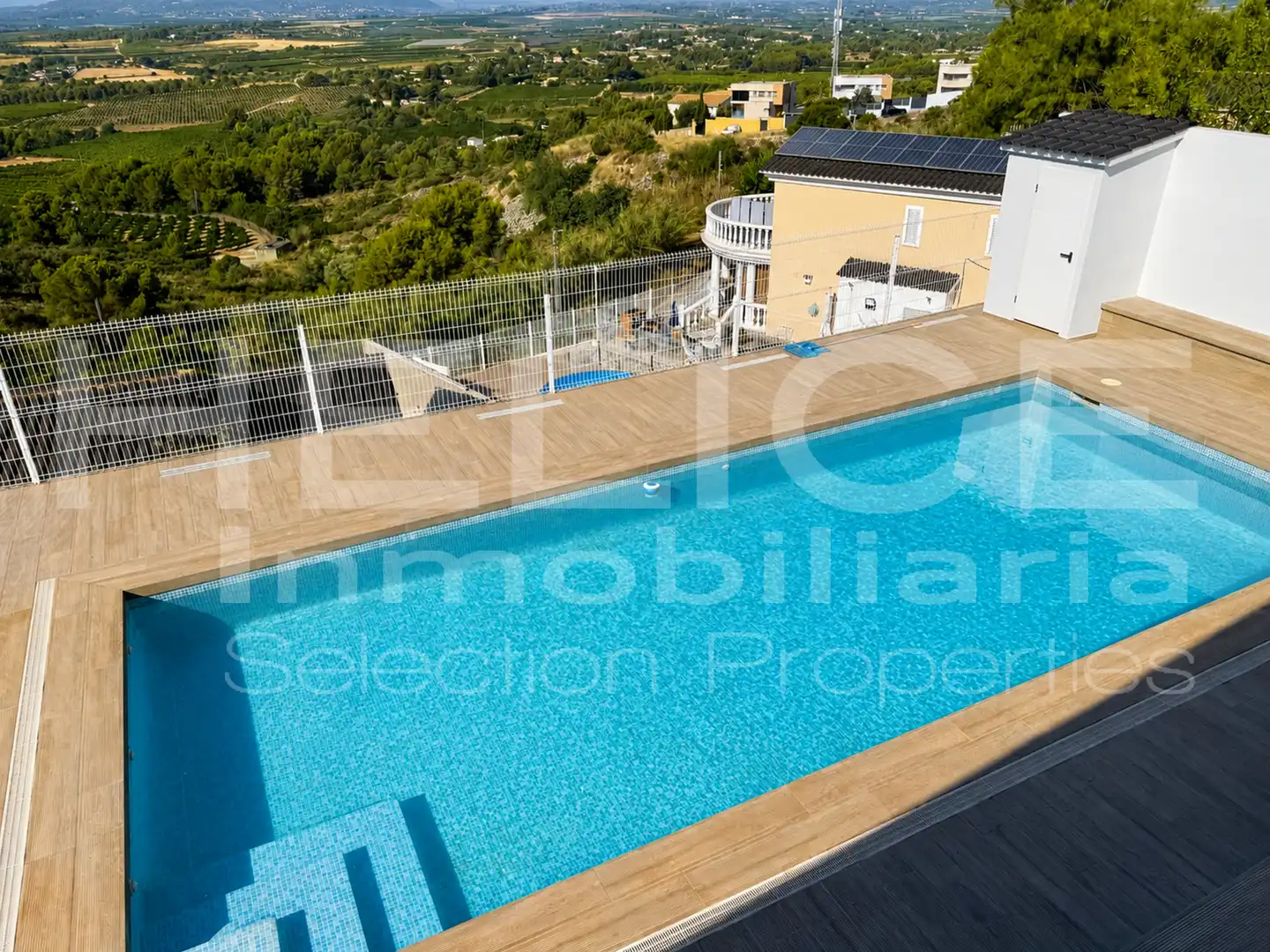 Houses for sale in Cumbres de Calicanto