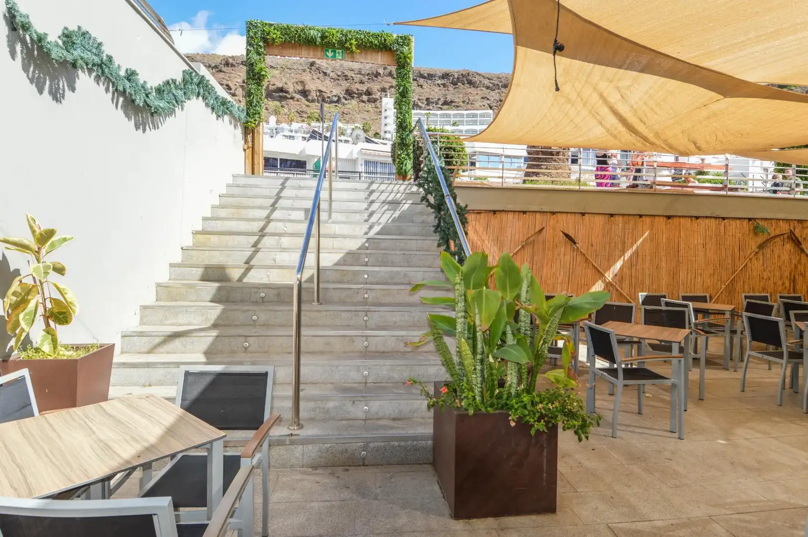 Terrassa de Local de lloguer en Mogán amb Terrassa