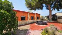 Vista exterior de Casa o xalet en venda en Alicante / Alacant amb Calefacció, Jardí privat i Terrassa